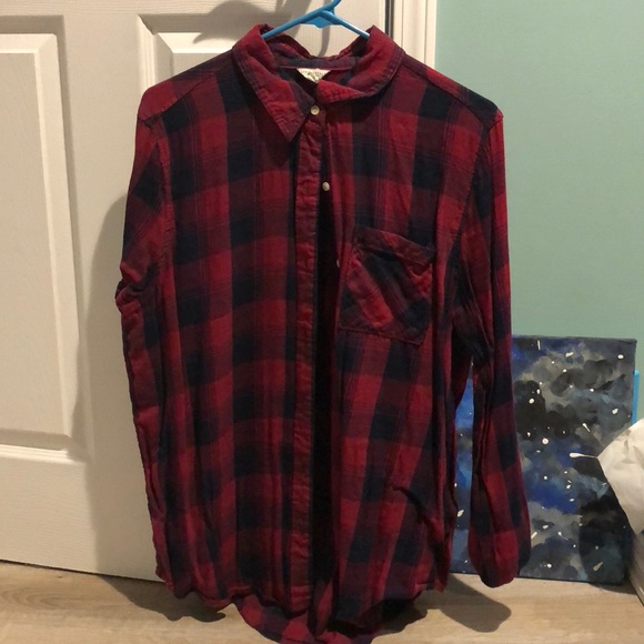 Button down flannel - Picture 1 of 3